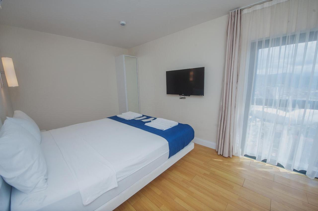 Orbi City Towers Batumi Esterno foto
