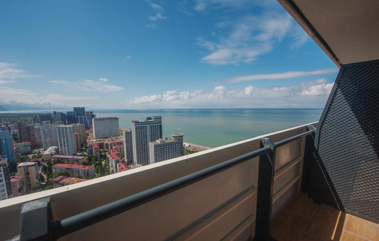 Orbi City Towers Batumi Esterno foto