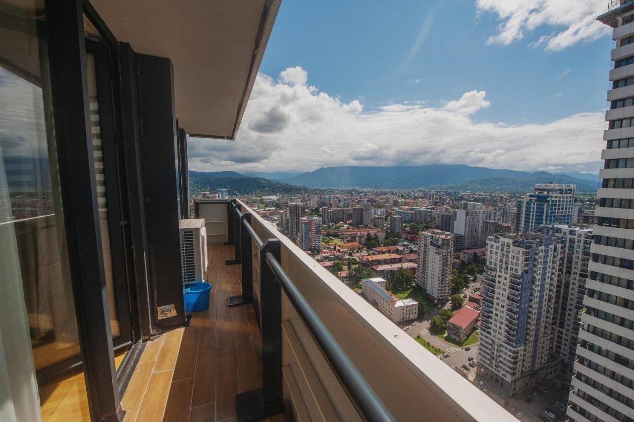 Orbi City Towers Batumi Esterno foto