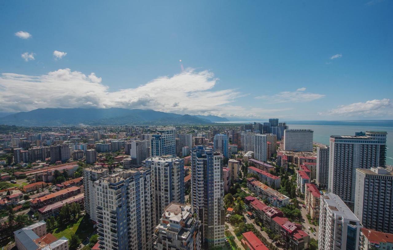 Orbi City Towers Batumi Esterno foto