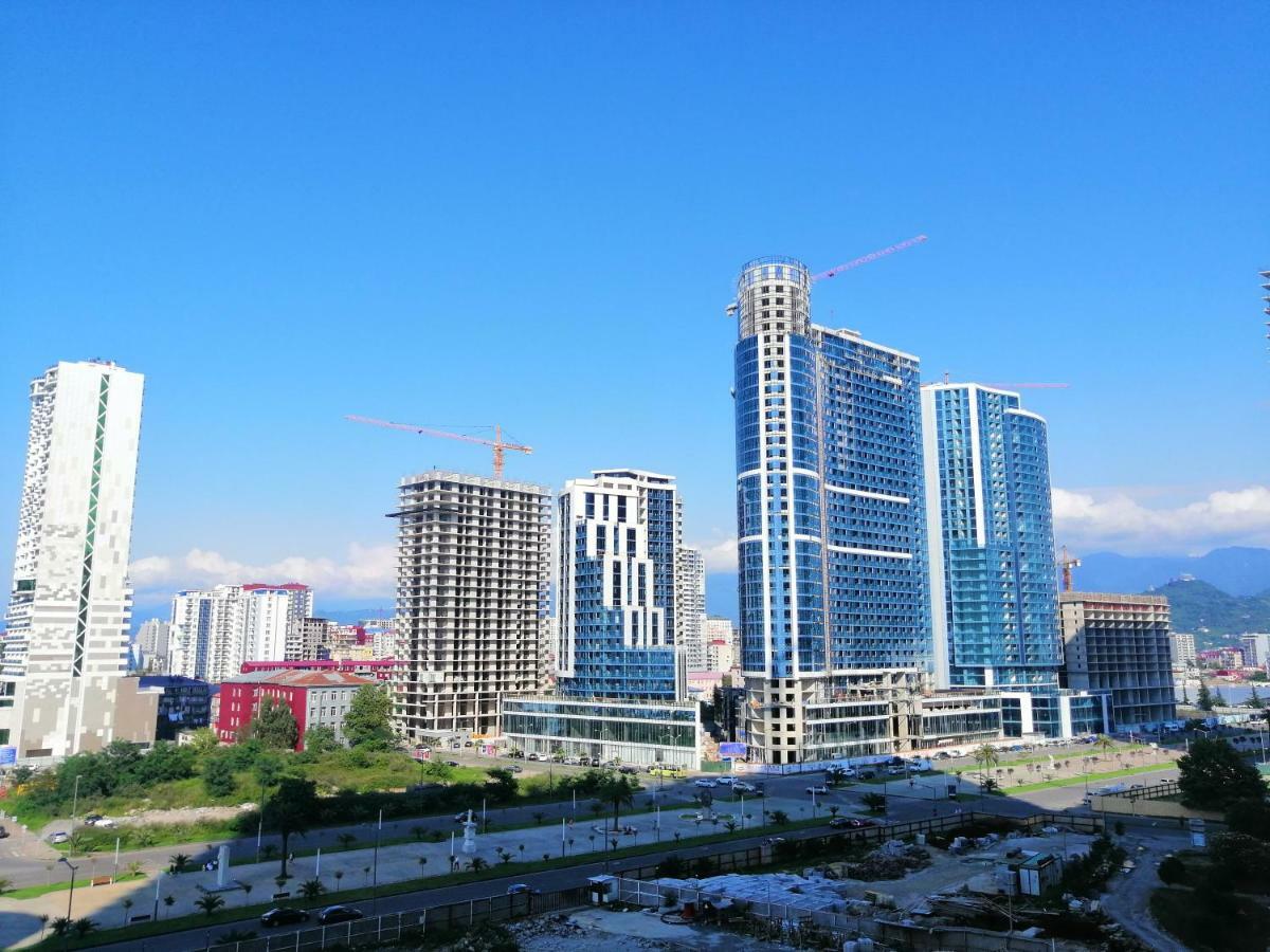 Orbi City Towers Batumi Esterno foto