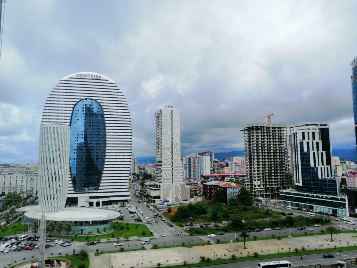 Orbi City Towers Batumi Esterno foto
