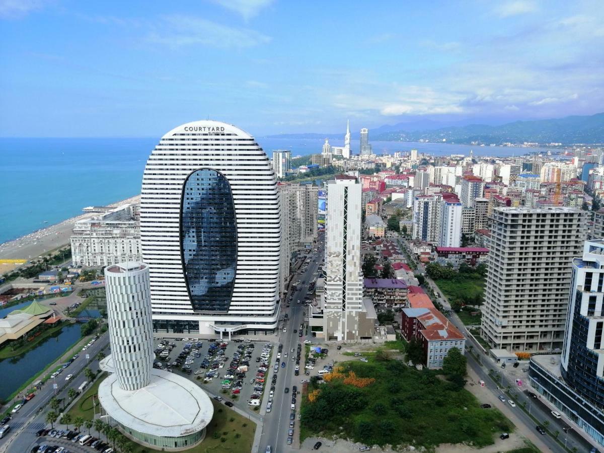 Orbi City Towers Batumi Esterno foto